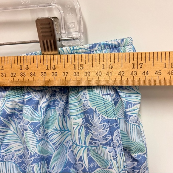 Peter Millar Shorts Seaside Grace Bay Print Swim Board Trunks Men’s Large Tall - Picture 7 of 11